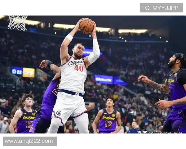 2019年12月20日火箭与快船精彩对决回放全程回顾与分析